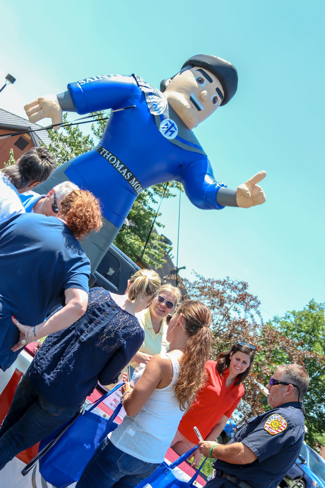 Tommy Mo and Attendees